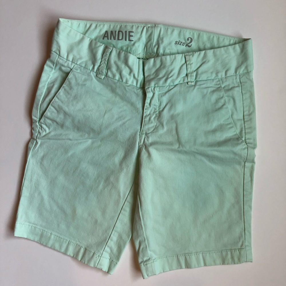 Women’s Gap shorts